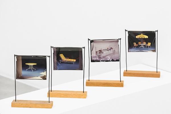 B. Wurtz, Untitled, 1979–1980, wood, wire, film transparencies in sleeves, 22 x 16.6 x 4 cm each.
B. Wurtz